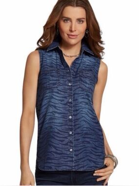 Chico's Tiger Zebra Print Blue Chambray Denim Sleeveless Rylie Button Down Top 2